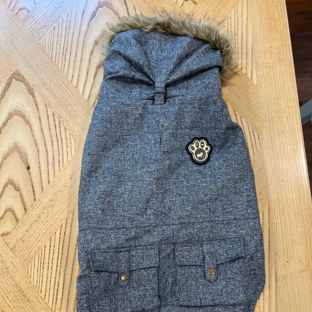 Canada Pooch Alaskan Army Parka Size 22 (Chest girth 29”-31”/Back Length 22"-23"
